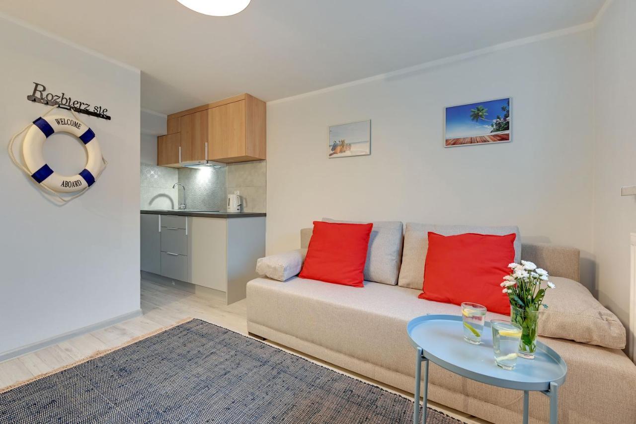 Jastrzębia Góra Wypocznij Apartamenty מראה חיצוני תמונה